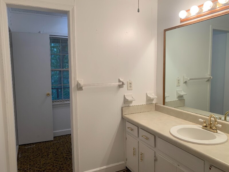 Building Photo - 4251 Mink Livsey Rd