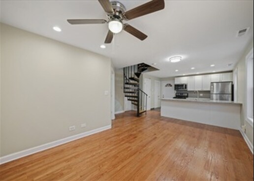 Building Photo - 1548 N Honore St