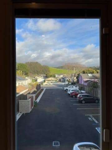 Building Photo - 435 Main St