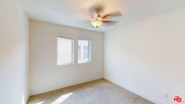 Building Photo - 12073 Carabela Ct