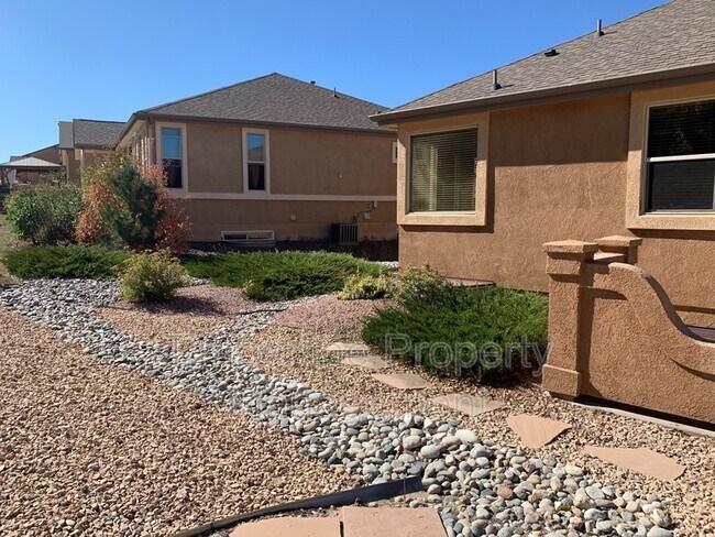 Building Photo - 15581 Lacuna Dr