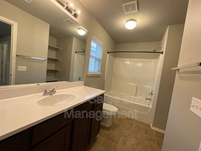 Building Photo - 11724 NW 135th St