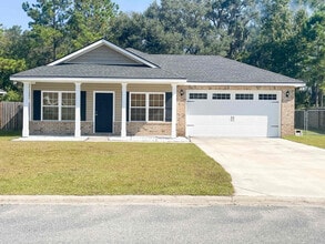 Building Photo - 278 Bridgewater Ln