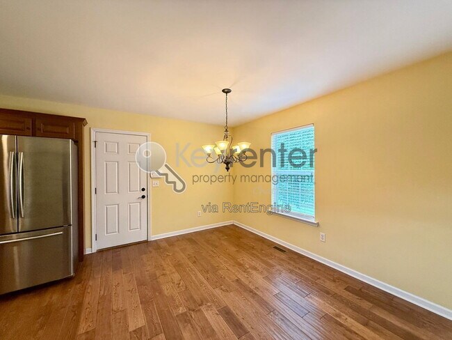 Building Photo - 7356 Tiercel Dr
