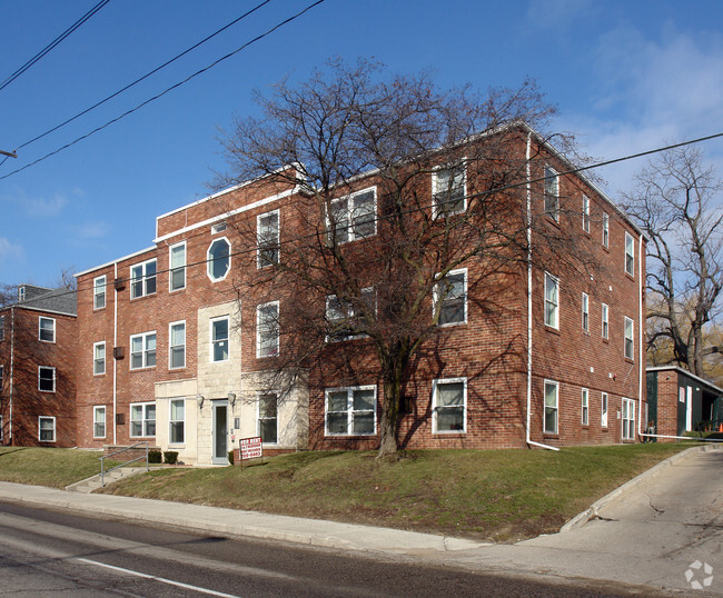 Primary Photo - The traditon at central apartments