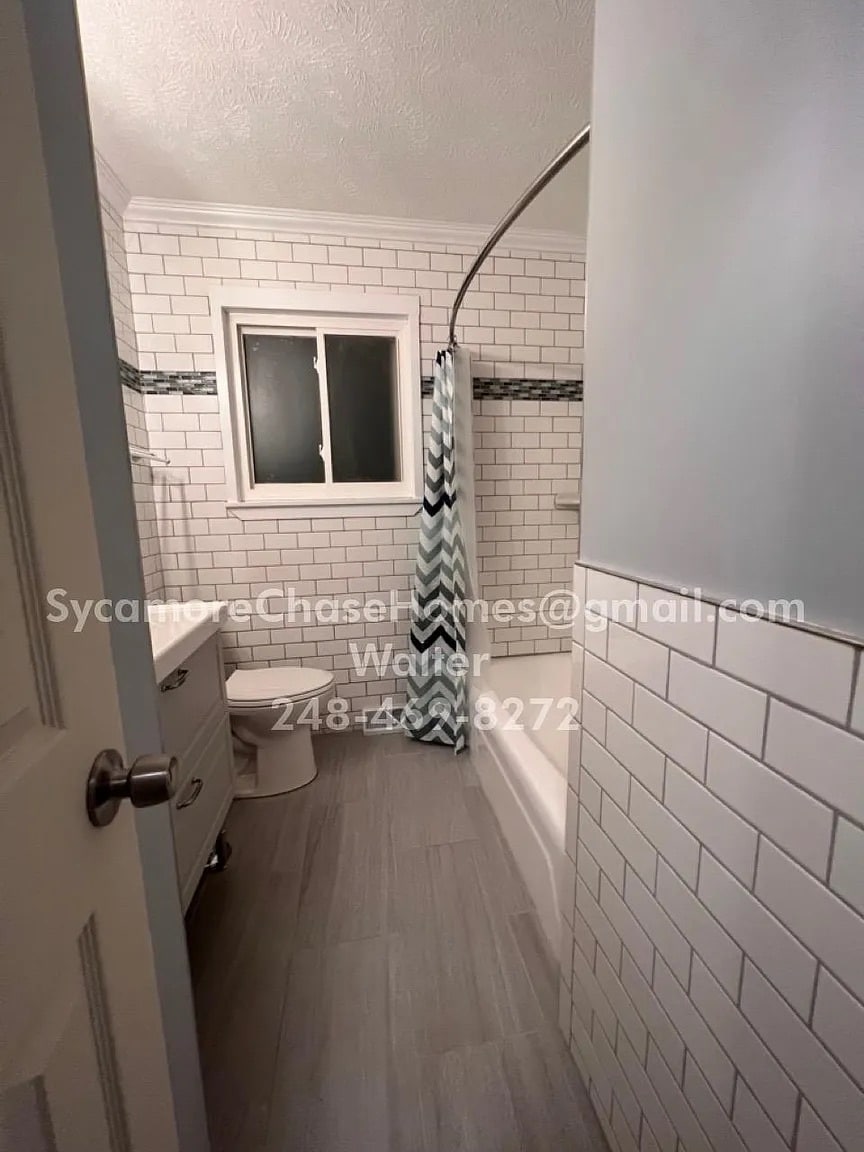 Building Photo - 2912 Canarsie Dr