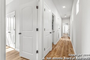 Building Photo - 507 Linden Ave