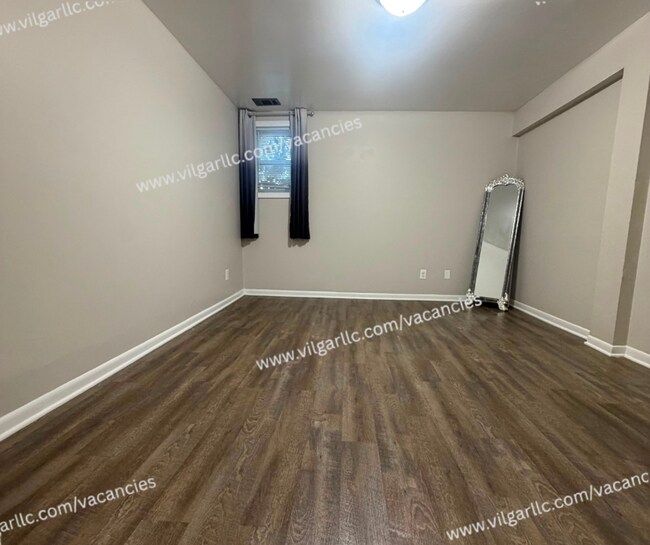 Building Photo - 3931 Ivy St
