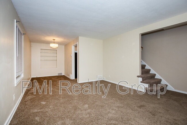 Building Photo - 25141 Treadwell Ave