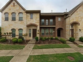 Building Photo - 4213 Kiowa Dr