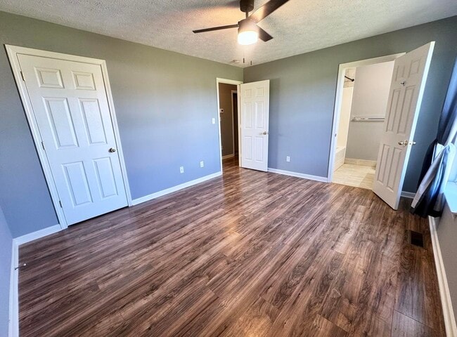 Building Photo - 377 Kenlee Cir