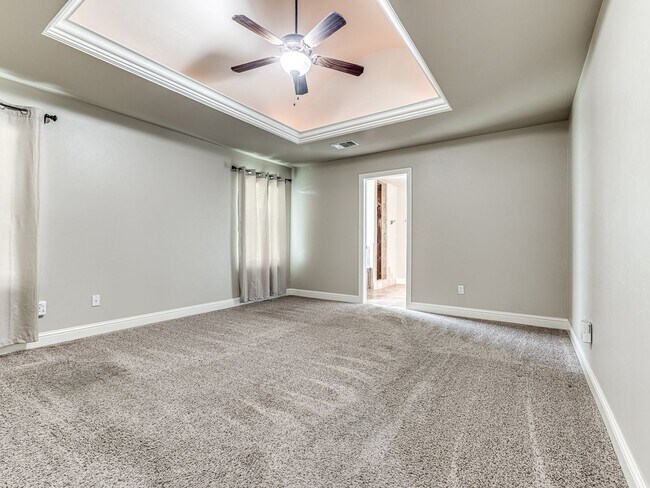 Building Photo - Charming home in Deer Creek Schools + Lone...