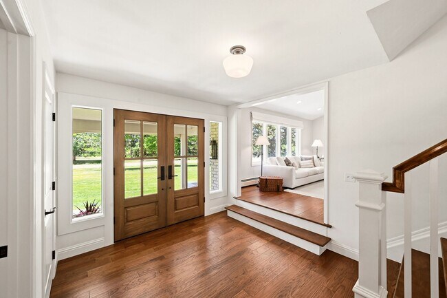 Building Photo - Charming Updated Farmhouse with Incredible Mountain Vistas