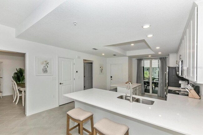Building Photo - 12520 Galapagos Ct