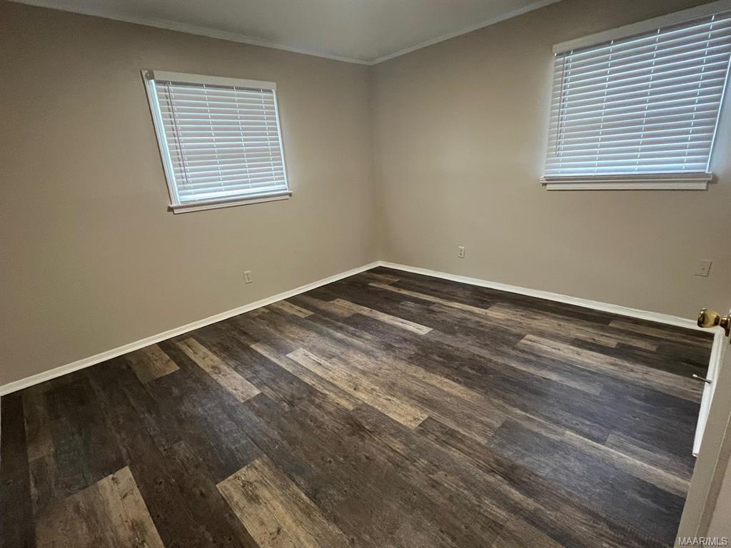 Building Photo - 1650 Sheffield Rd