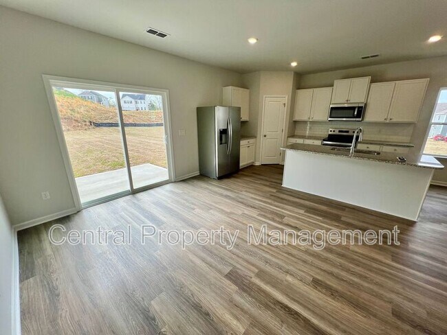 Building Photo - 458 Haddon Trl