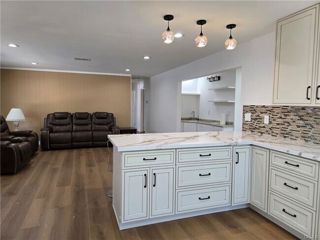 Building Photo - 24224 Welby Way