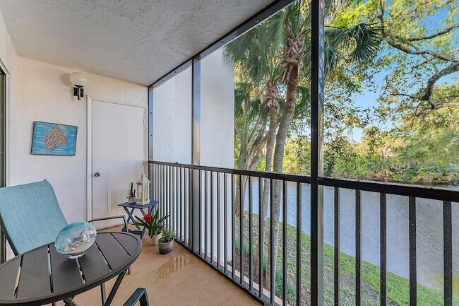 Building Photo - 1605 S US Hwy 1