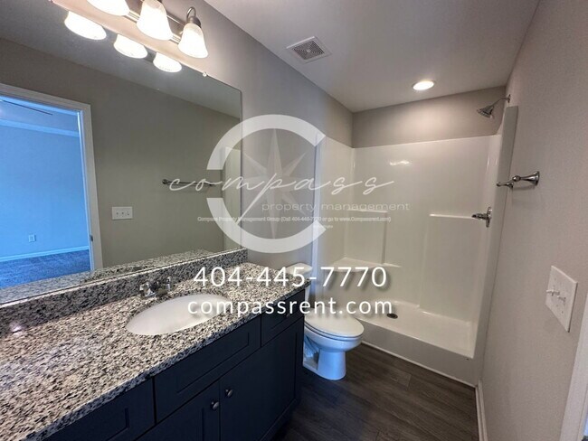 Building Photo - 107 Squarewood Ln NW