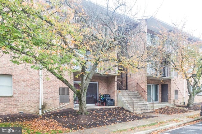 Building Photo - 7981 Audubon Ave
