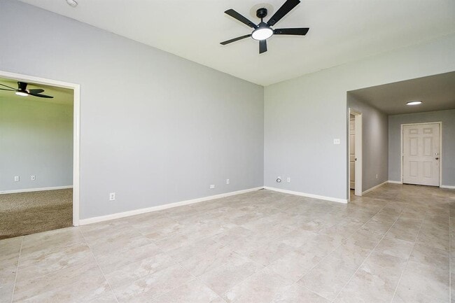 Building Photo - 6615 Poplar Rose Ct.