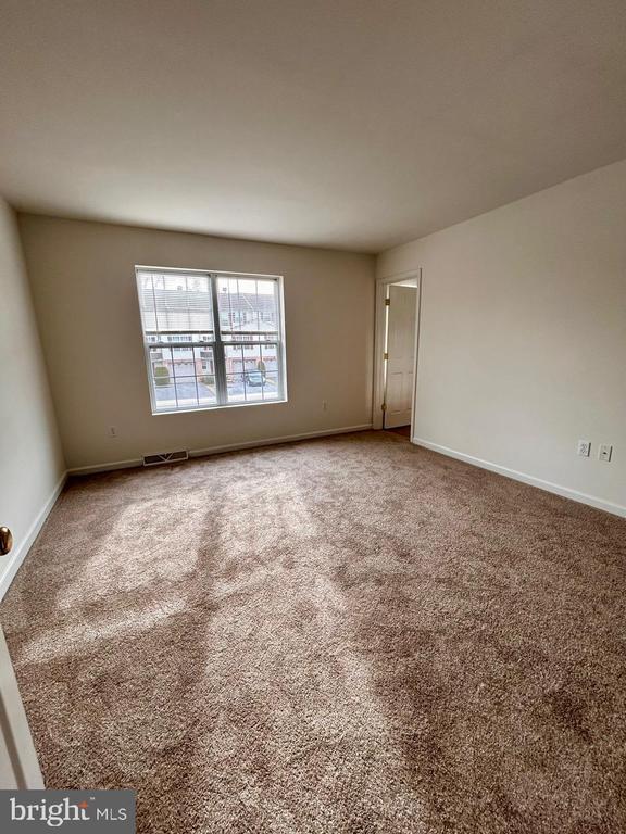 Building Photo - 2005 Greystone Dr