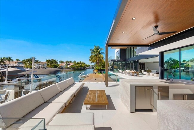 Building Photo - 1102 Washington St