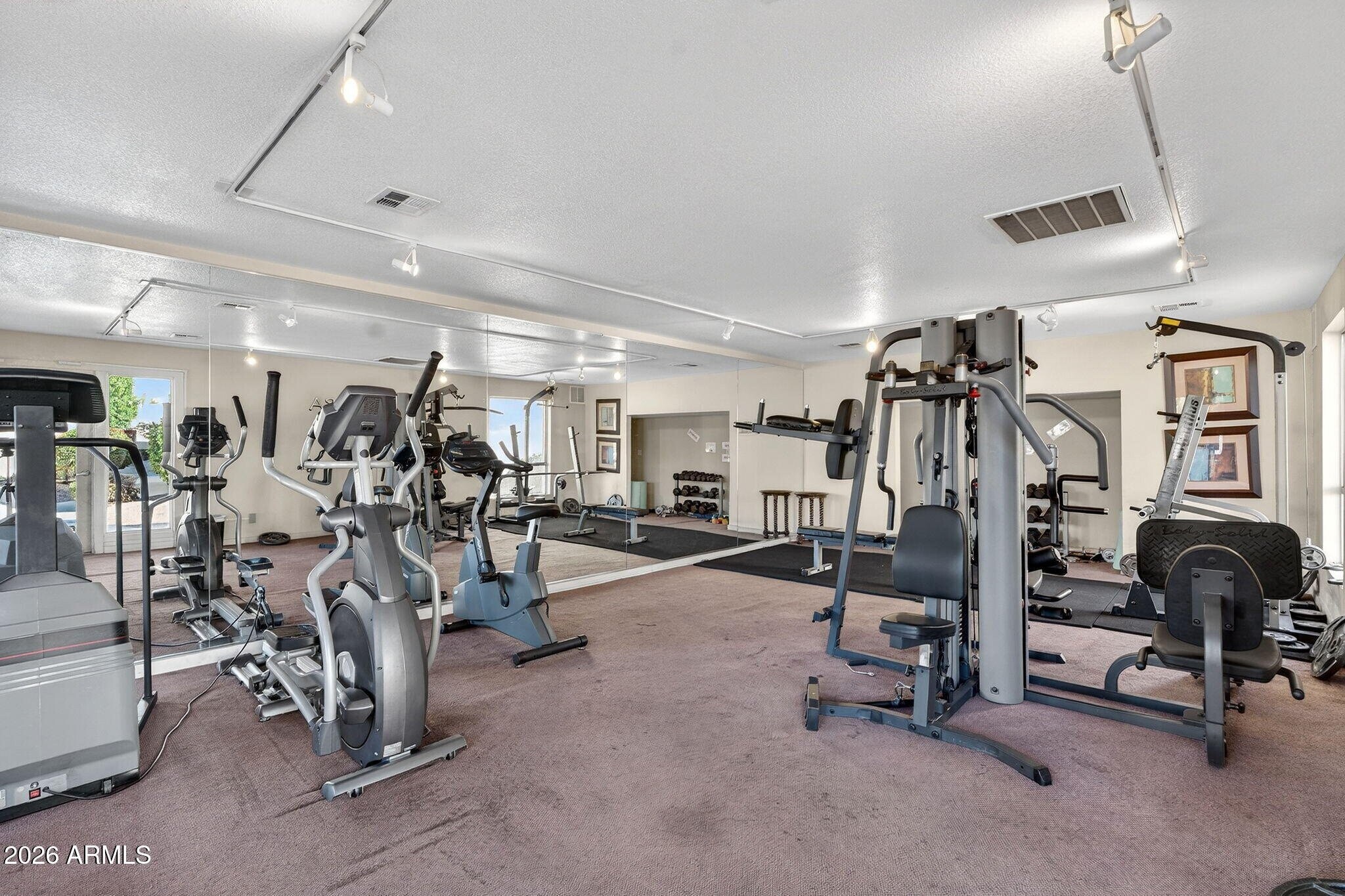 Building Photo - 5877 N Granite Reef Rd