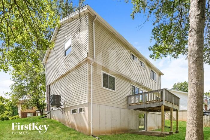 Building Photo - 6821 Chilham Dr