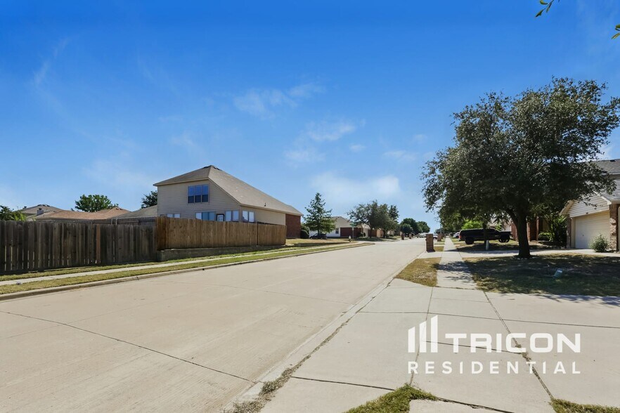 Building Photo - 812 San Felipe Trail