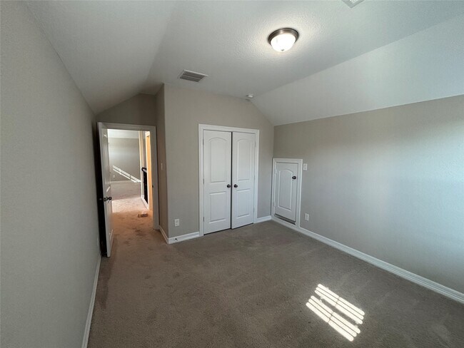 Building Photo - 20826 Stonebreak Ln