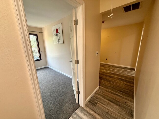 Building Photo - 333 Smithtown Blvd