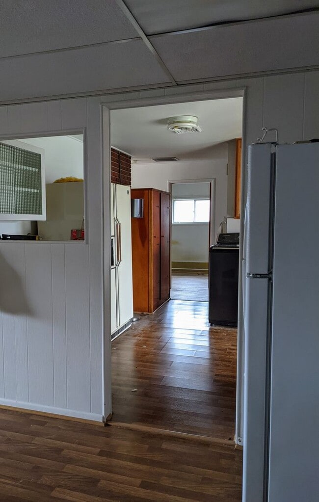 Building Photo - 17 Montvale Rd