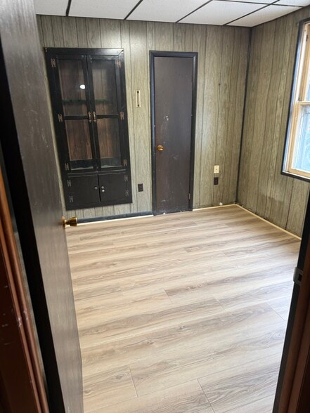 Building Photo - 355 Locust St