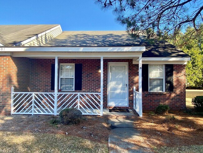 Building Photo - Jayne Lane Duplexes - Bldg 2