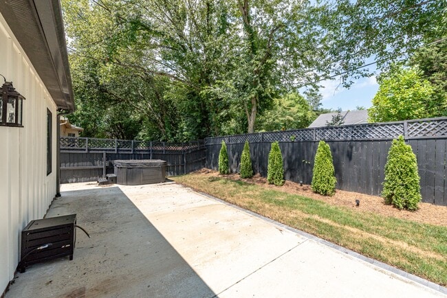 Building Photo - 626 Copperfield Dr