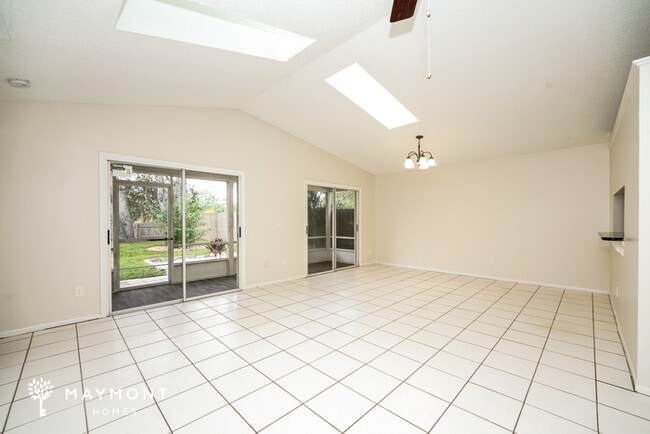 Building Photo - 5874 Woodpoint Terrace