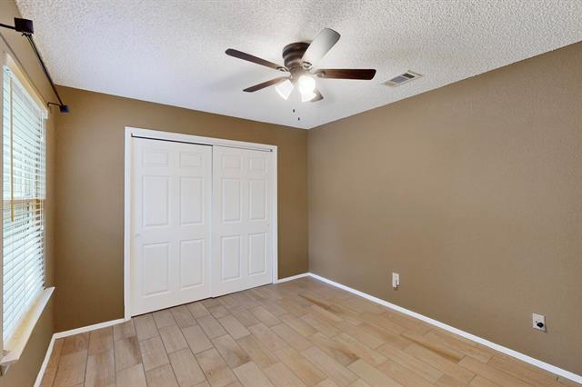 Building Photo - 1437 Palmnold Cir W