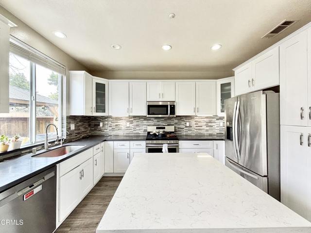 Building Photo - 818 Navigator Way