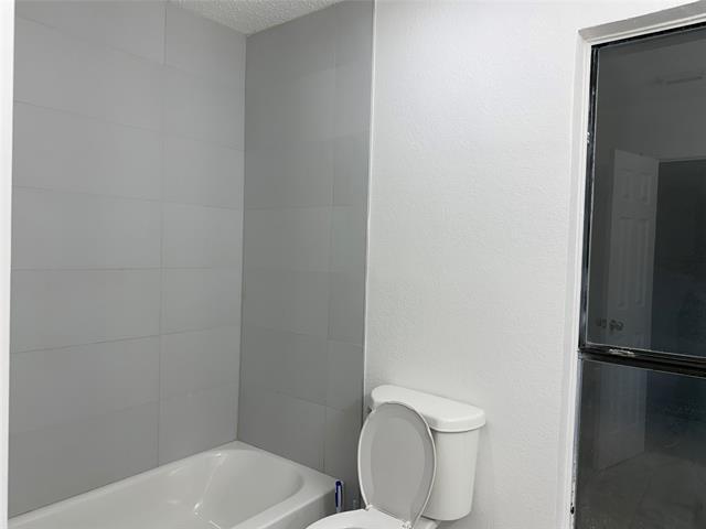 Building Photo - 206 E Ridgegate Dr