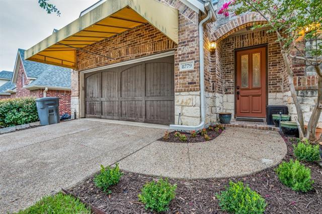 Building Photo - 8779 Oak Stream