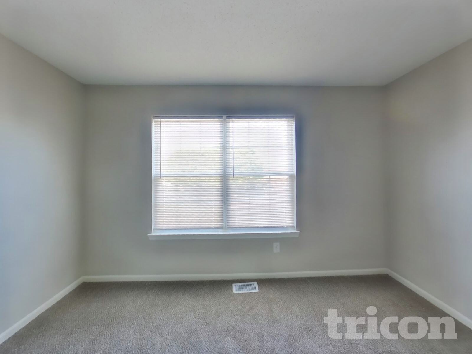 Building Photo - 4249 Village Bend Dr