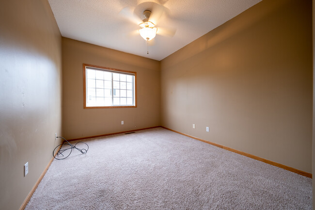 Building Photo - 9445 Marshall Rd