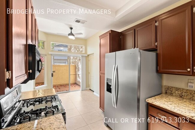 Building Photo - 11048 Portobelo Dr