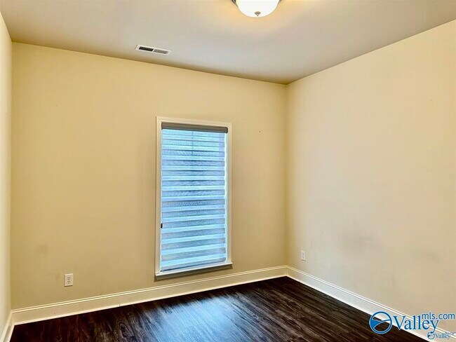 Building Photo - 127 Melbridge Dr