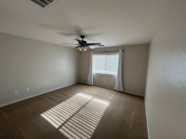 Building Photo - What are you waiting for?