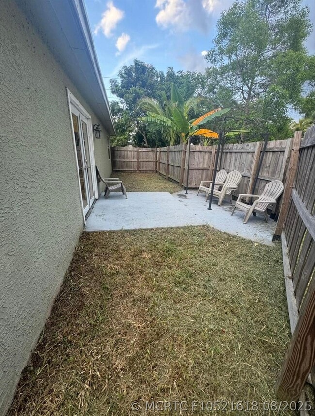 Building Photo - 2750 SW 140th Terrace