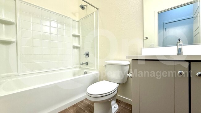 Building Photo - 21096 E Arroyo Verde Dr