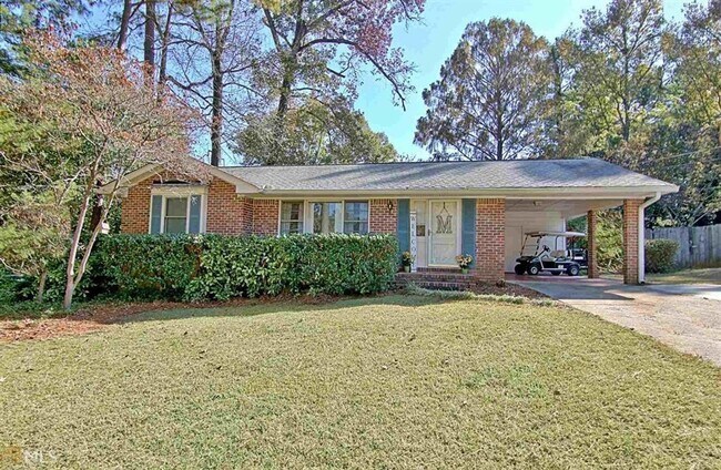 Primary Photo - Perfect Peachtree City Location, 3 Bedroom...