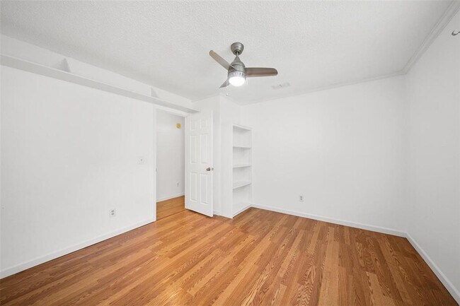 Building Photo - 3106 Battle Ridge Ln